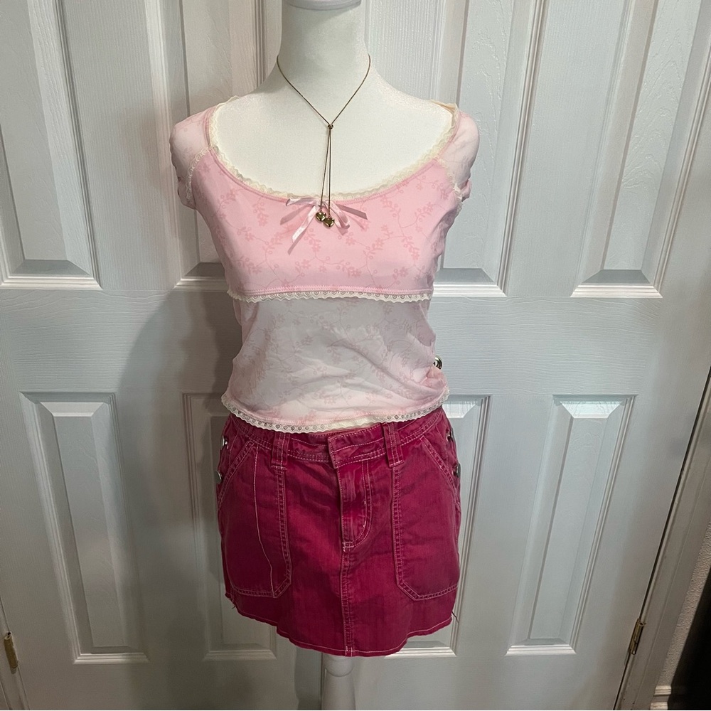 Forever 21‎ Sheer Pink Floral Lace Trim Baby Tee Y2K Coquette Fairycore Top M